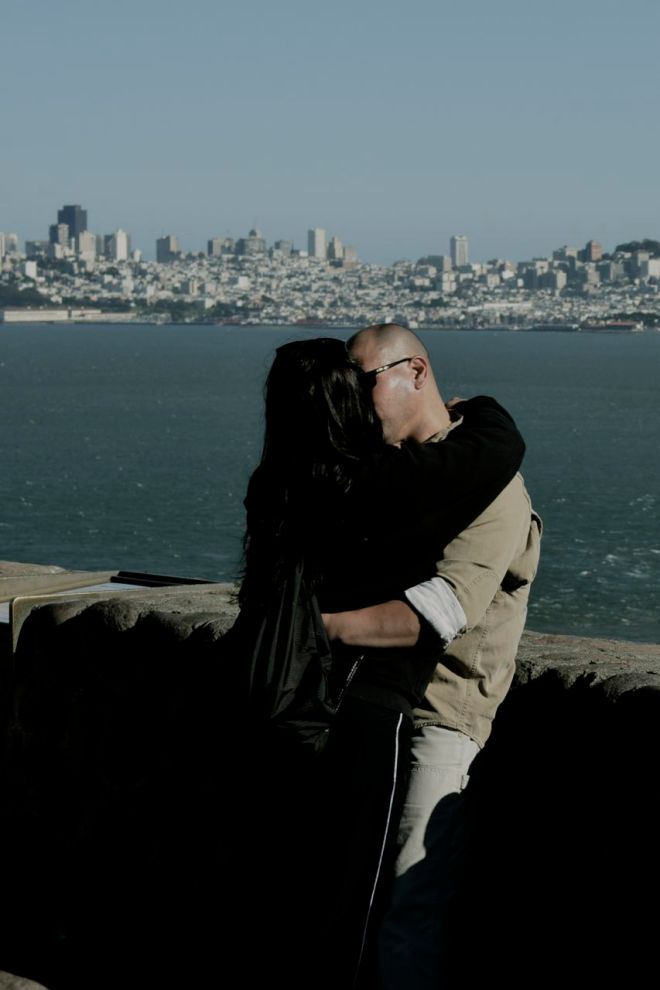 Lovers pose at Golden Gate viewpoint