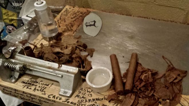 cigar roller station proc