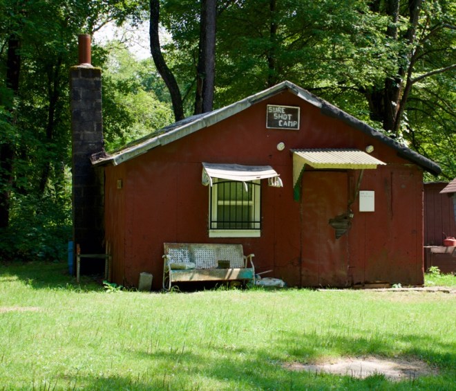 Huntin' and Fishin' Camp